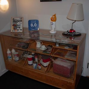 Highway Hotel